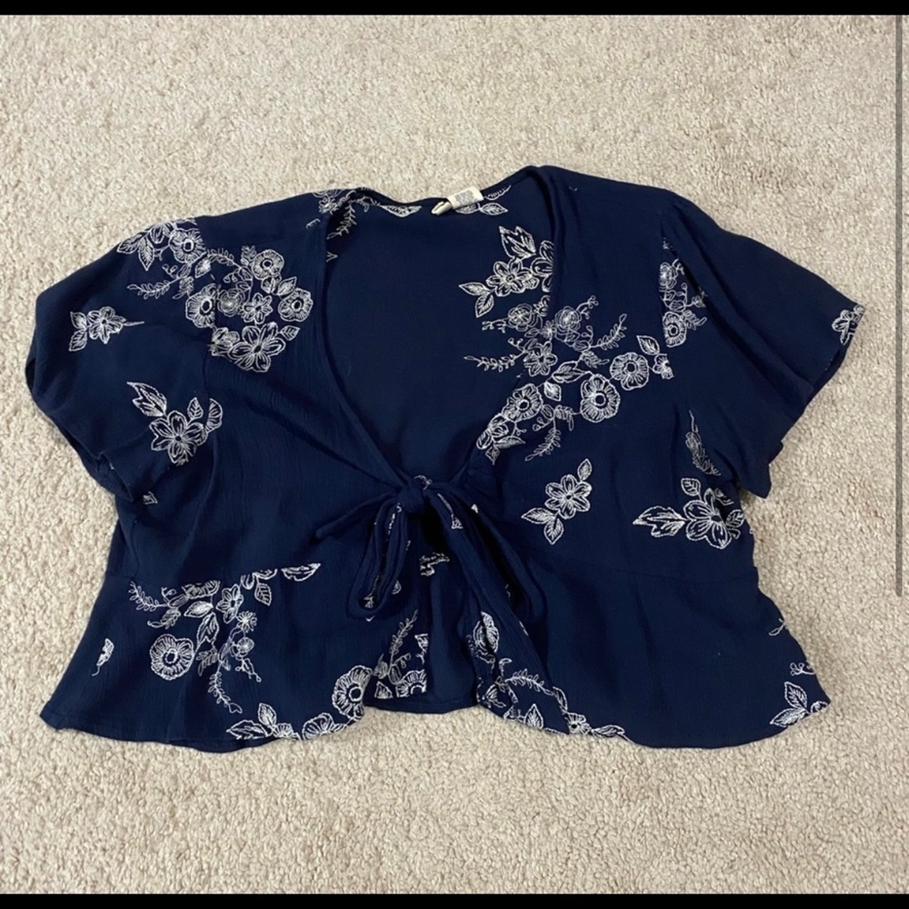Ivy and main blouse